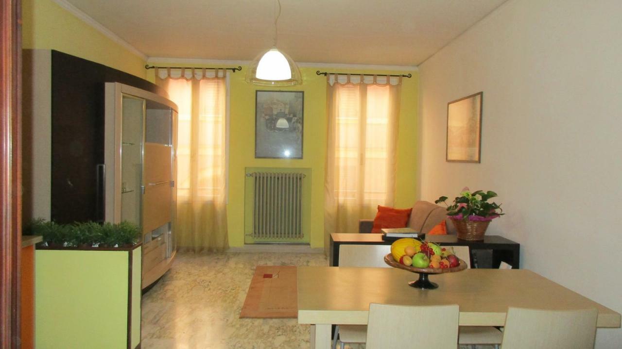 La Campanella Apartment Modena Luaran gambar