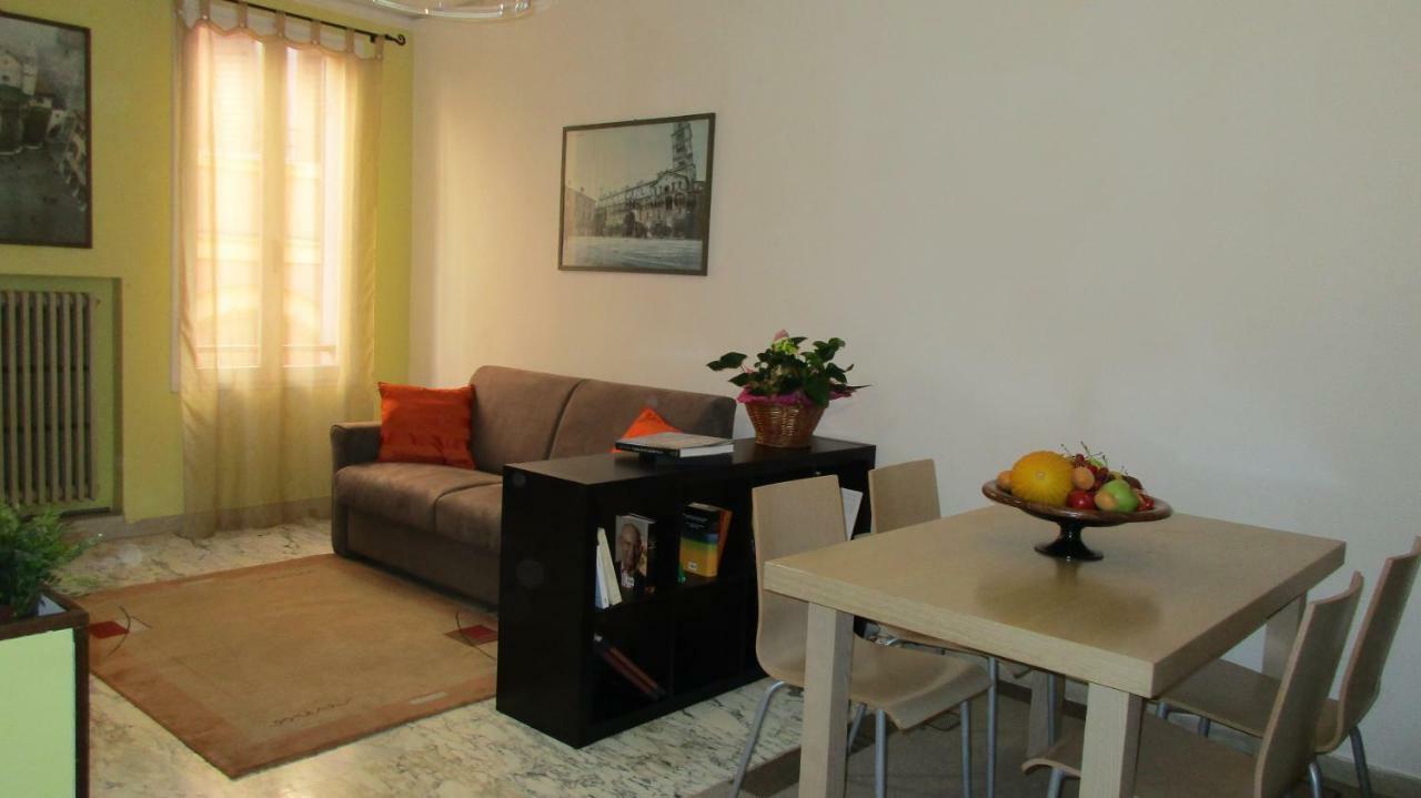 La Campanella Apartment Modena Luaran gambar